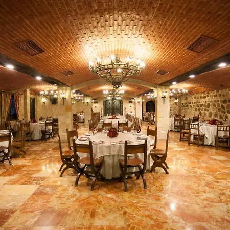 Sercotel Alfonso Vi Hotel 4*