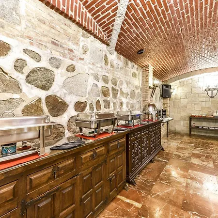 ألفونسو السادس 4* توليدو