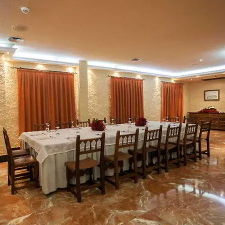 セルコテル アルフォンソ Vi ホテル 4*