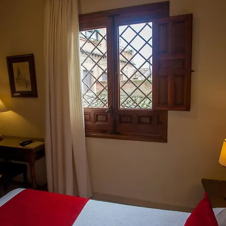 Hotel Sercotel Alfonso Vi 4*